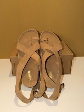 Entry Footbed Sandal